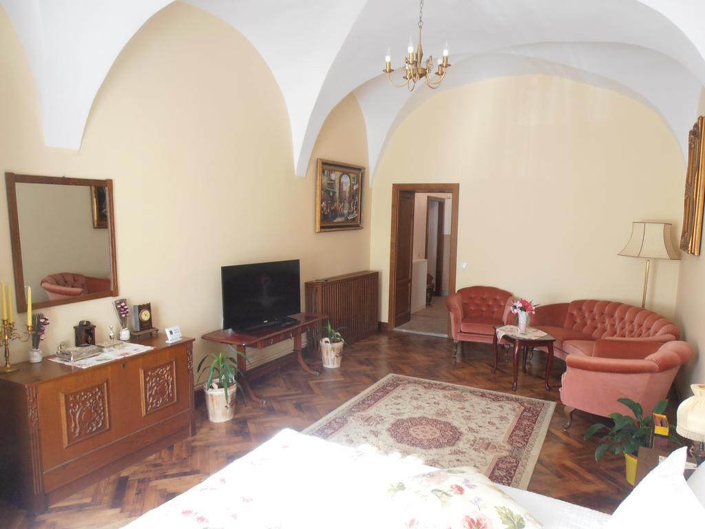 Gothic House Διαμέρισμα Σίμπιου Εξωτερικό φωτογραφία